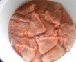 Friptura din pulpa de porc, cu garnitura de ciupercute intregi in sos alb-2