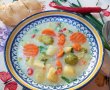 Supa de cartofi noi, verzisoare de Bruxelles si iaurt grecesc-0