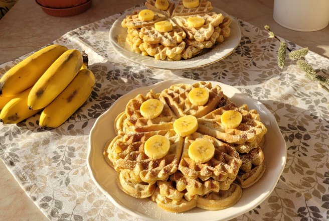 Desert gofre - vafe cu banane, o reteta de mic dejun rapid si delicios
