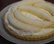 Reteta de tarta cu crema de vanilie banane si frisca-2