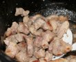 Tocana cu ardei copt si ceafa de porc, o reteta pe gustul gurmanzilor-2
