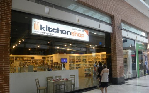 In sfirsit, un magazin adevarat: Kitchenshop!