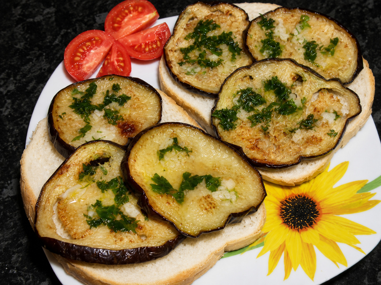 Vinete in otet balsamic si usturoi