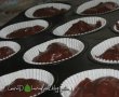 Briose maronii cu fulgi de ciocolata alba-4