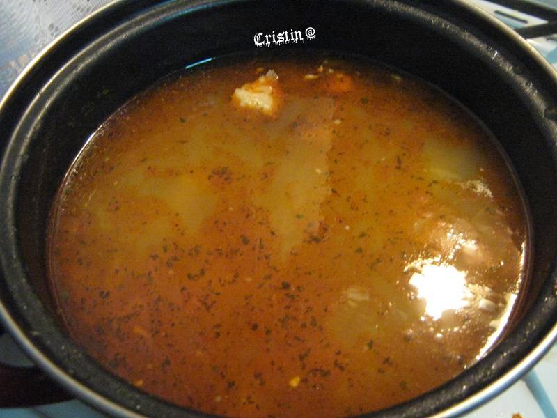 Supa de varza cu ciolan afumat