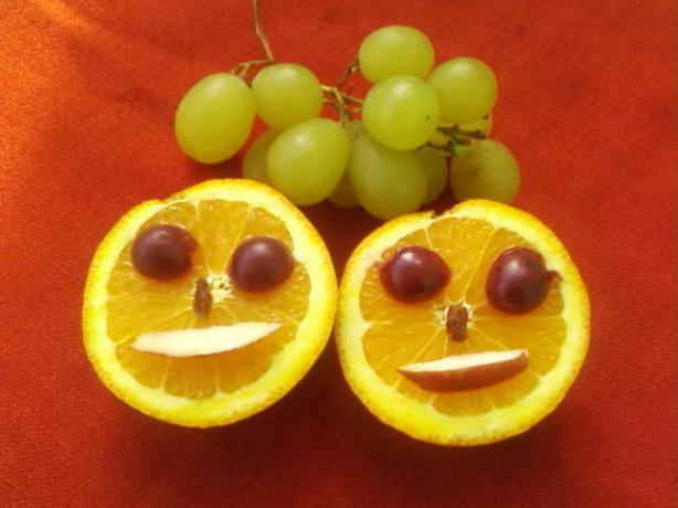 Happy Face Fructe sau cum sa-ti faci copii sa manance fructe