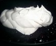 Tort cu trandafiri (cu crema mascarpone si jeleu de afine)-5