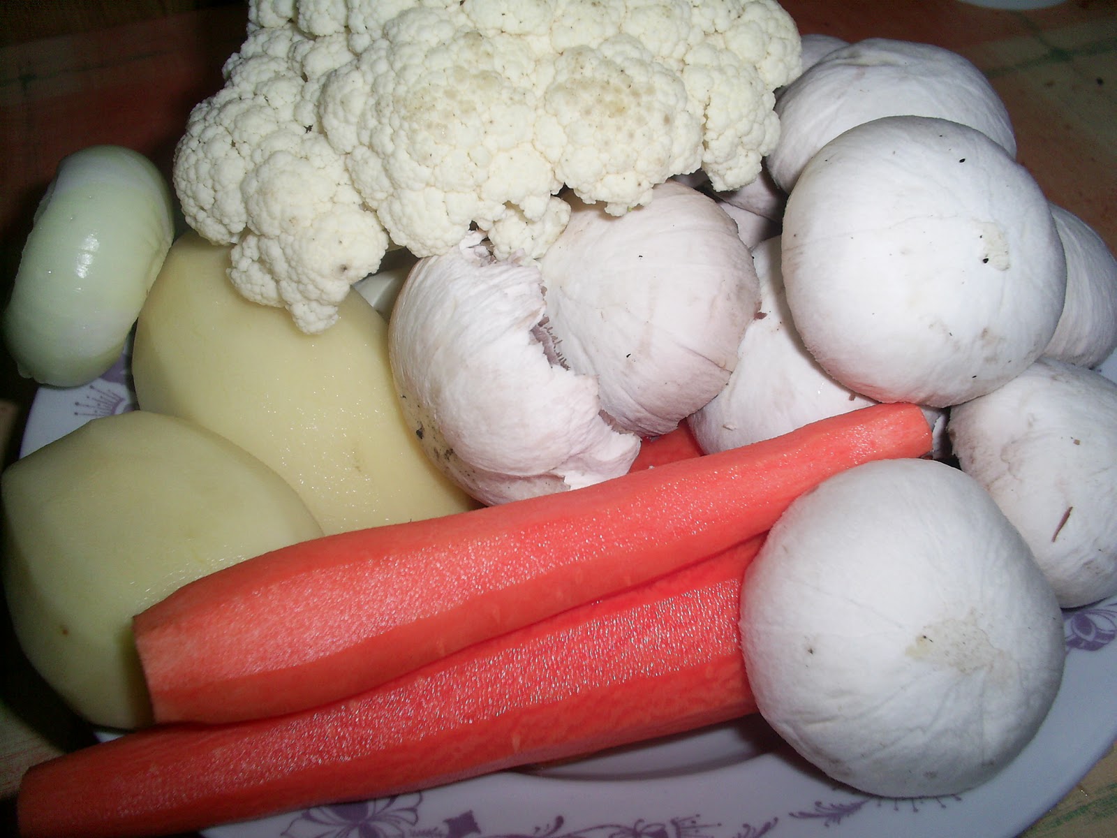 Supa crema de legume cu ciuperci