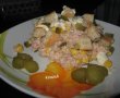 Salată de ton cu crutoane-0