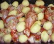 Pulpe de pui cu cartofi si rosii la cuptor-4