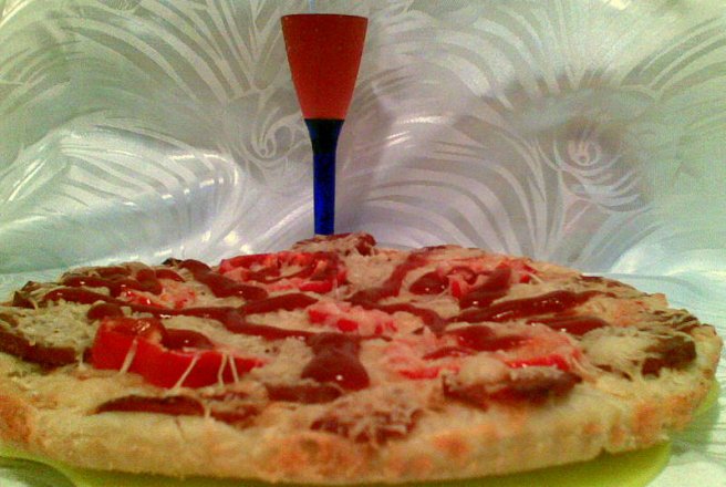Pizza cu cascaval de oaie