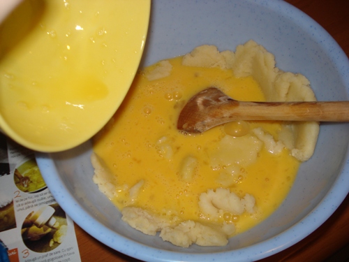 Gogosele cu crema de vanilie