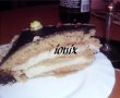 Tort 2011 cu blat  caramel şi cremă de griş-8