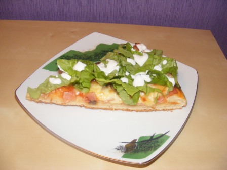 Pizza cu salata verde by Luk