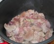 Muschi de porc in sos-0
