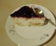 Tort de iaurt cu aroma de lamaie si jeleu de afine-3