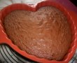 Tort inima de cacao cu cirese si crema de vanilie-3