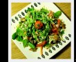 Salata calda cu taitei de orez, spanac verde si legume coapte-8