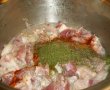 Mancare de castraveti acri si carne de porc-3