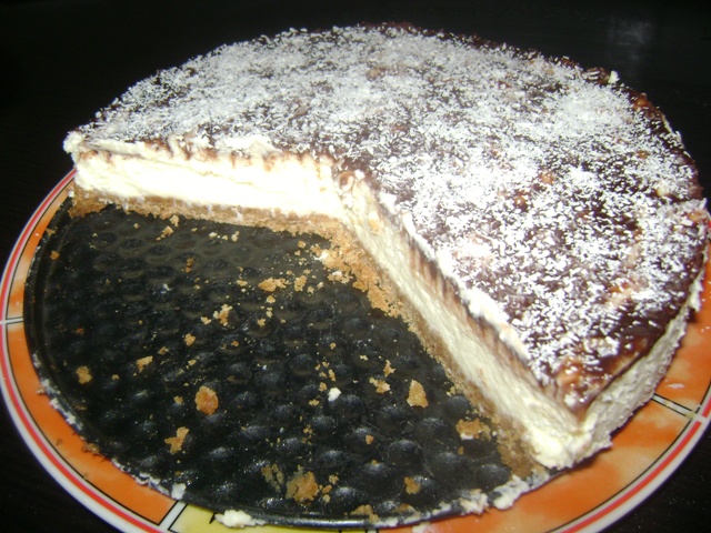 Coconut cheesecake