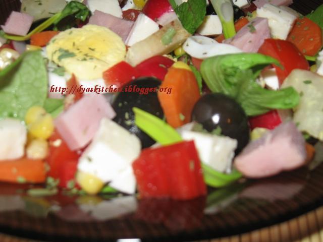 Salata asezonata de primavara