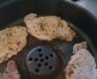 Cotlet condimentat (la dry cooker)cu cartofi pai si varza-3
