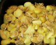 Cartofi cu ciuperci si boia dulce de ardei-1