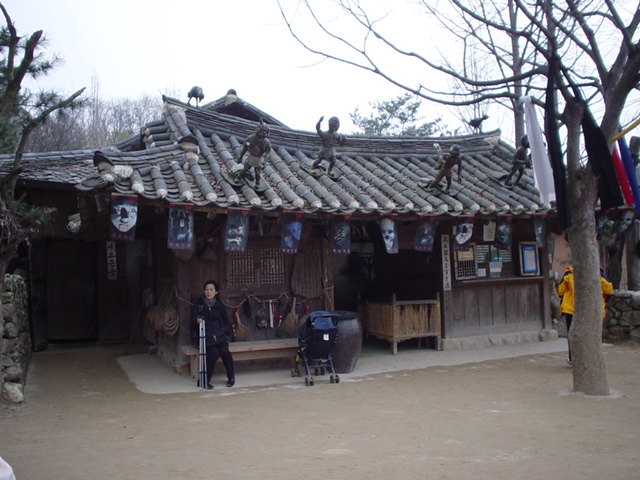 Sat traditional corean