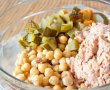 Salată de ton cu năut-1