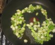 Salata de laptuci cu ceapa verde si nuci-5
