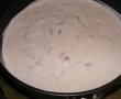 Tort cu crema de iaurt si jeleu de capsuni-2
