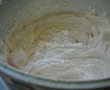 Prajitura cu crema de capsuni si iaurt-3