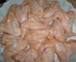 Aripioare de pui marinate in sos roz-1