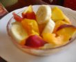 Salata de fructe in pepene galben-1
