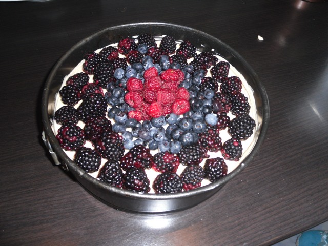 Cheesecake cu fructe de padure