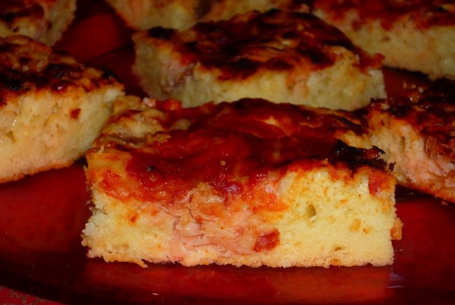 Placinta cu somon afumat