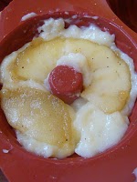 Creme Piatou cu mere caramelizate si napolitane din mere uscate