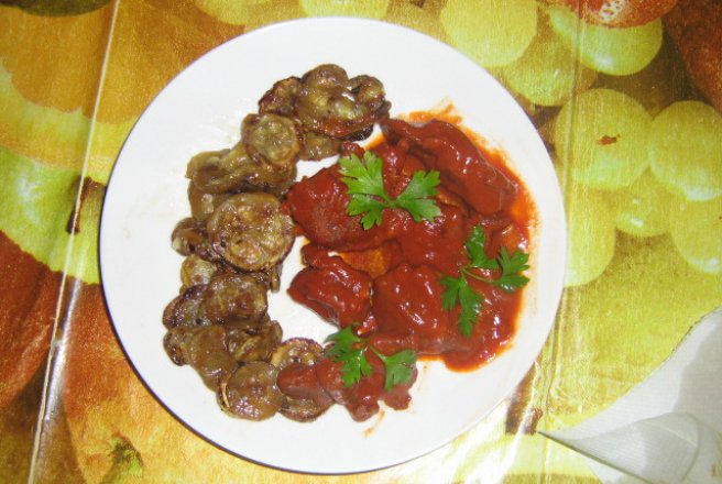 Carne de vanat (caprioara , cerb )cu sos si dovlecei prajiti
