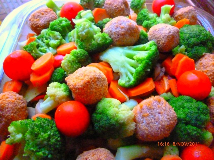 Sufleu de broccoli cu chiftele