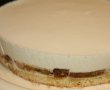 Tort cu rulada de capsuni si crema de vanilie-7