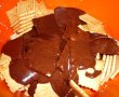 desert rulou de biscuiti cu ciocolata, piure de castane si nuci-10
