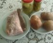 Ciorbă din cotlet de porc, cârnaţ şi legume-1