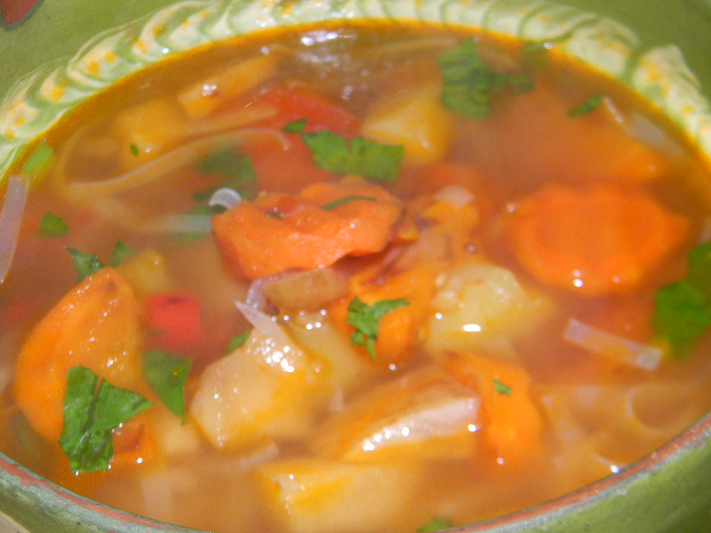 Supa de legume cu taitei de orez