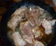 Pulpa de porc in sos de vin cu mamaliguta-1