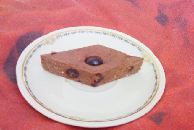Ciocolata de casa cu visine insiropate Fabbri