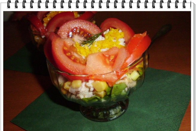 Salata de pui la cupe