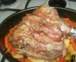 Cotlet de porc cu  susan servit cu piure de cartofi-9