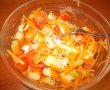 Salata cu surimi (pasta din carne de peste)-7