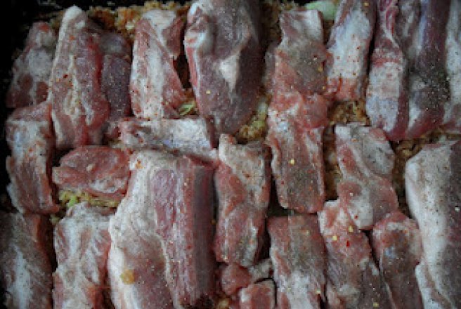 Costiţe de porc cu varză la cuptor