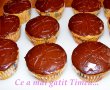Muffins cu strugurei si glazura de ciocolata-8